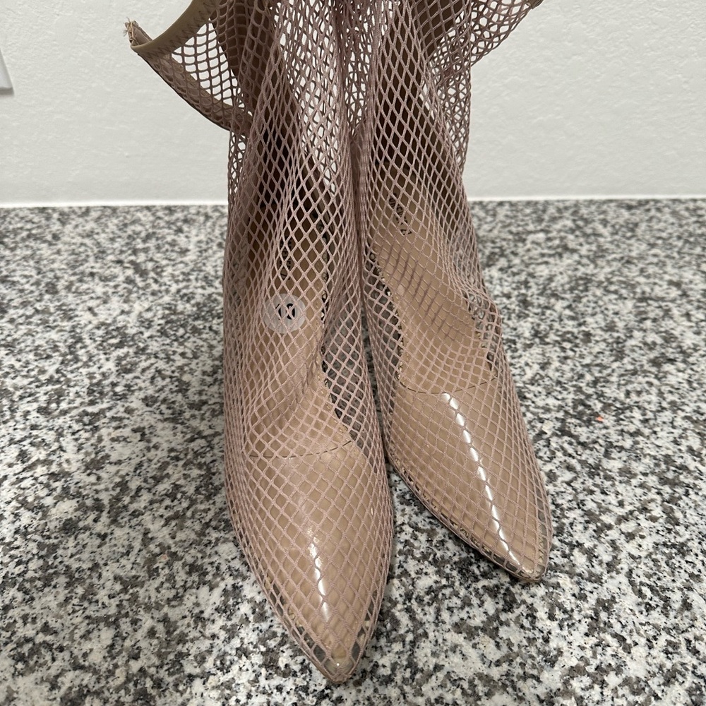 Size 10 Forever 21 fishnet heels